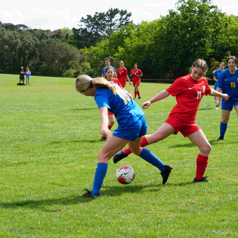 2020 old girls football 