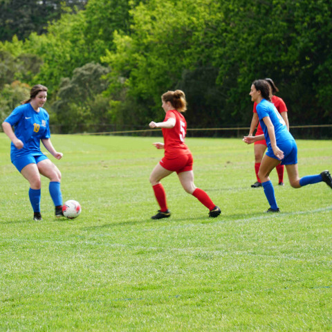 2020 old girls football 