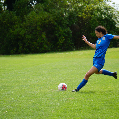 2020 old girls football 