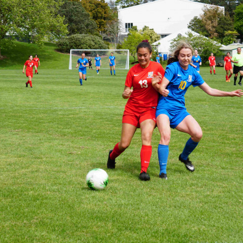 2020 old girls football 