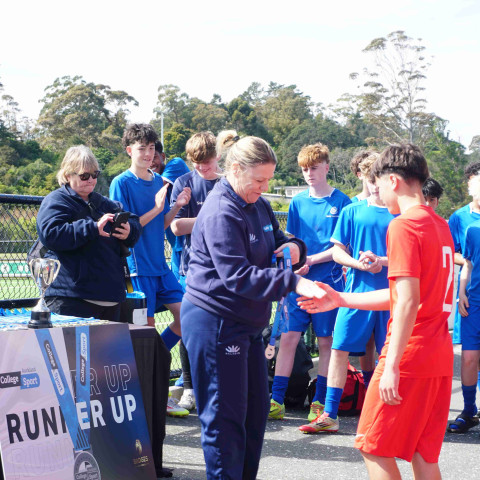 2025 09 football knockout cup silver