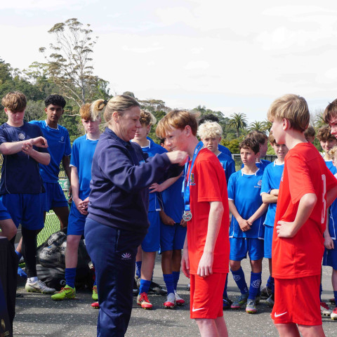 2025 09 football knockout cup silver