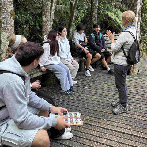 Y12 science trip to tiritiri matangi