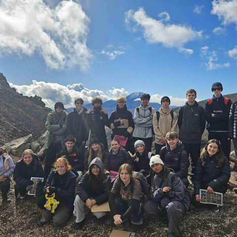 12GEO tongariro