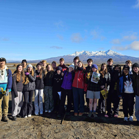 12GEO tongariro