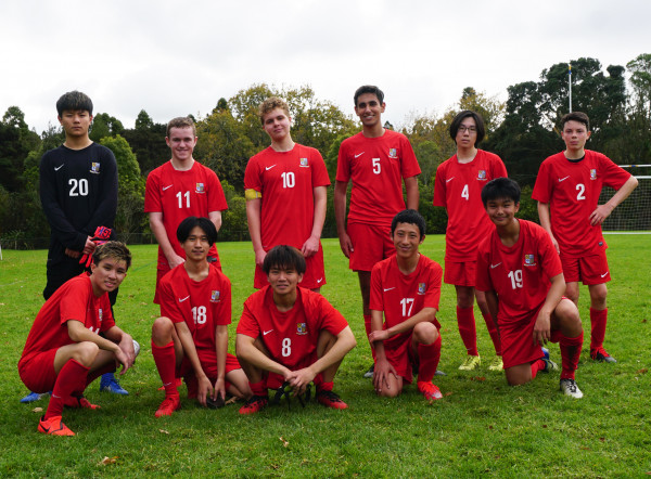 senior boys red football